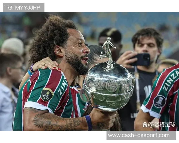 足球大师马塞洛的传奇生涯与对足球的热爱之路 足球大师马塞洛的传奇生涯与对足球的热爱之路